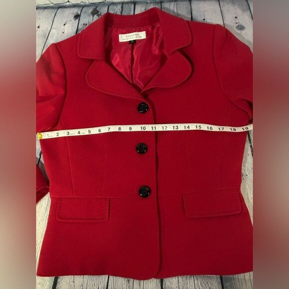 Tahari Arthur S Levine Raspberry Pink Classic Chic Minimalist Fitted Blazer 10 - Picture 12 of 13